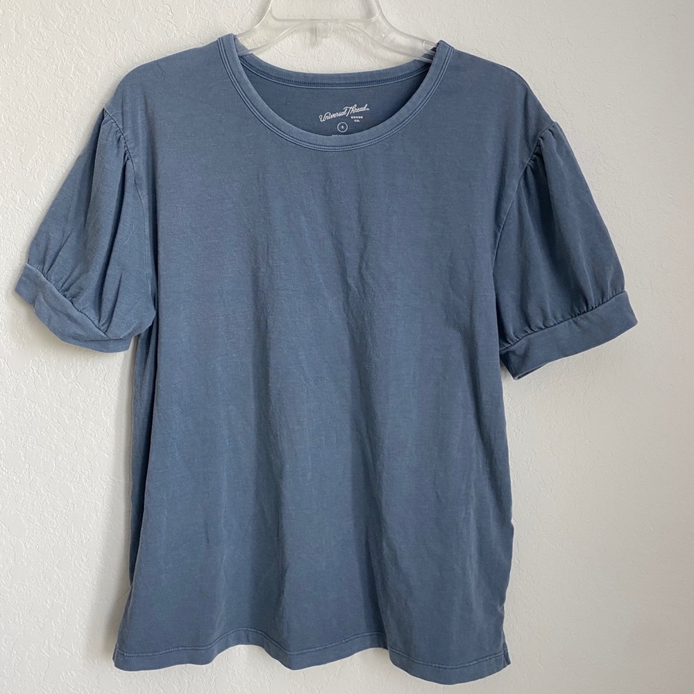 Universal Thread Top